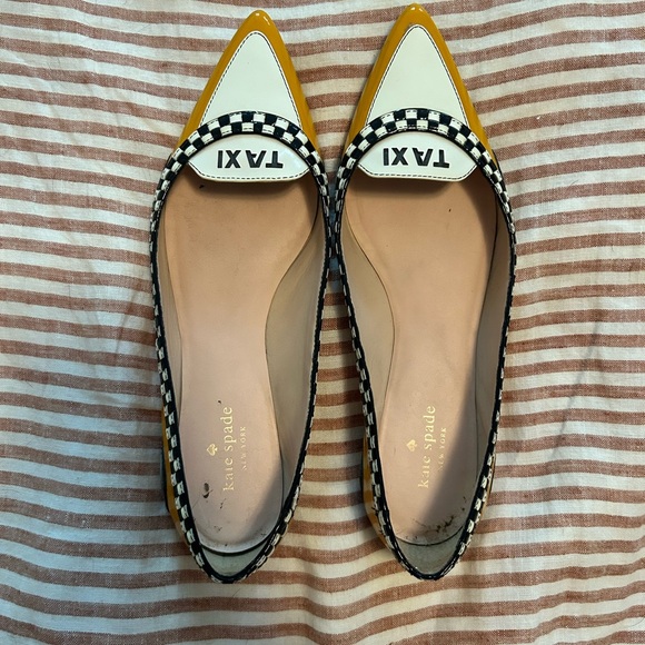 Kate Spade Taxi Flats - 9.5 - Picture 4 of 5